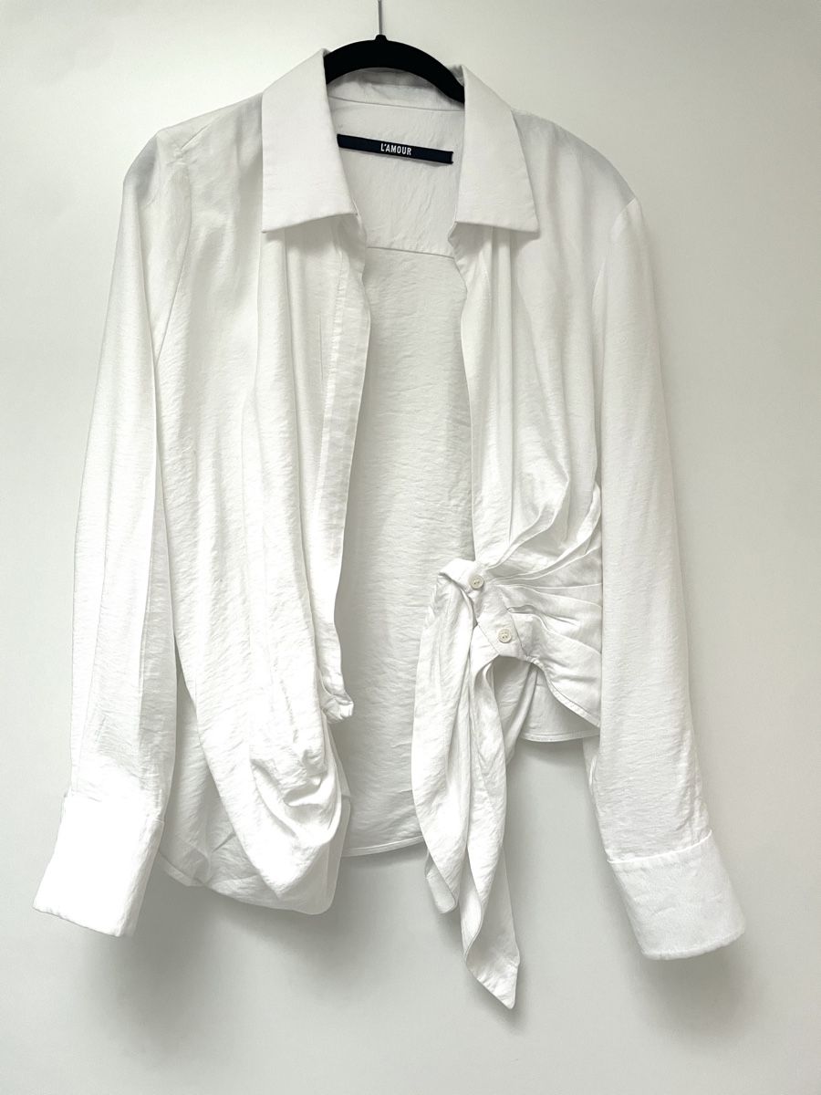 Jacquemus Chemisiers: Jacquemus Hemd – D'occasion à Stäfa par Nicole093 2