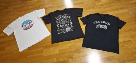 3 T-Shirt Set - Las Vegas Gr. L+ Banana Republik Gr. M