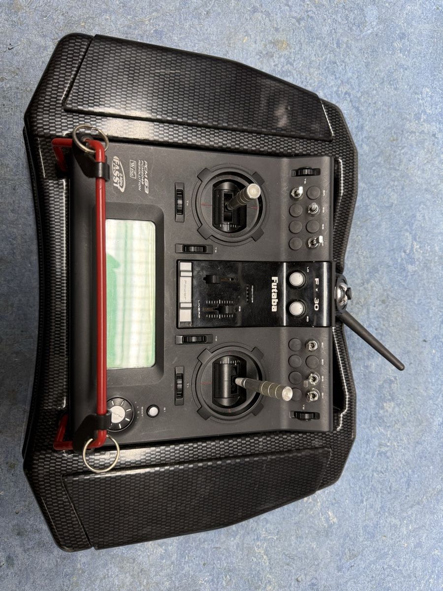 Futaba Commande à distance: Futaba FX-30 – D'occasion à Teufenthal AG par Marorafa