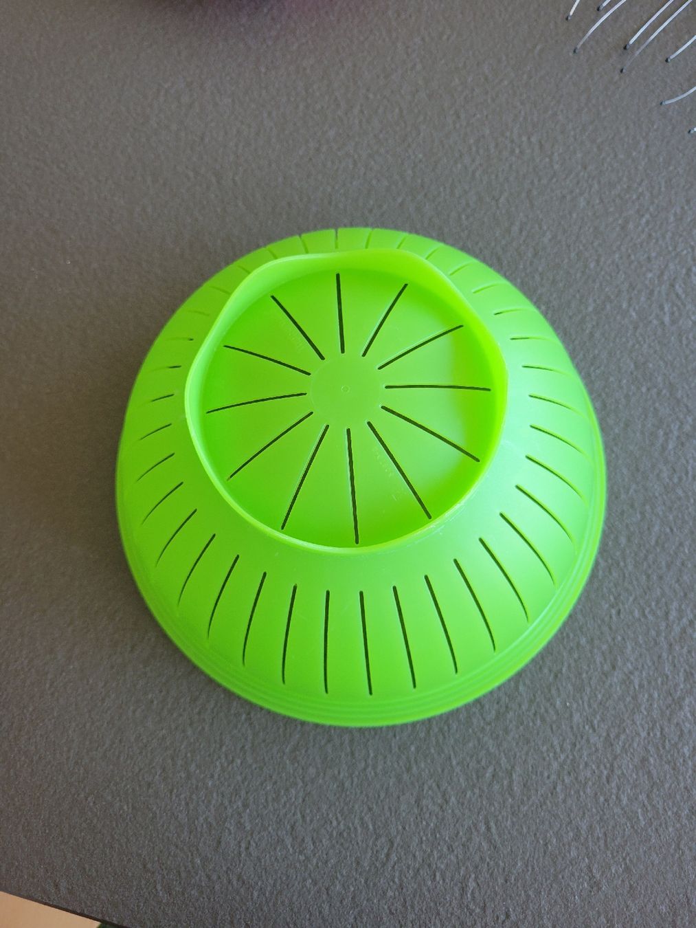 Coupes: Tupperware Sieb – D'occasion à Buchs SG par Eifi_1 1