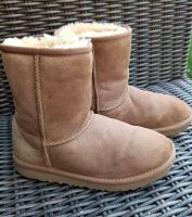 UGG Classic ll Kinder Unisex 35 sand Stiefeletten