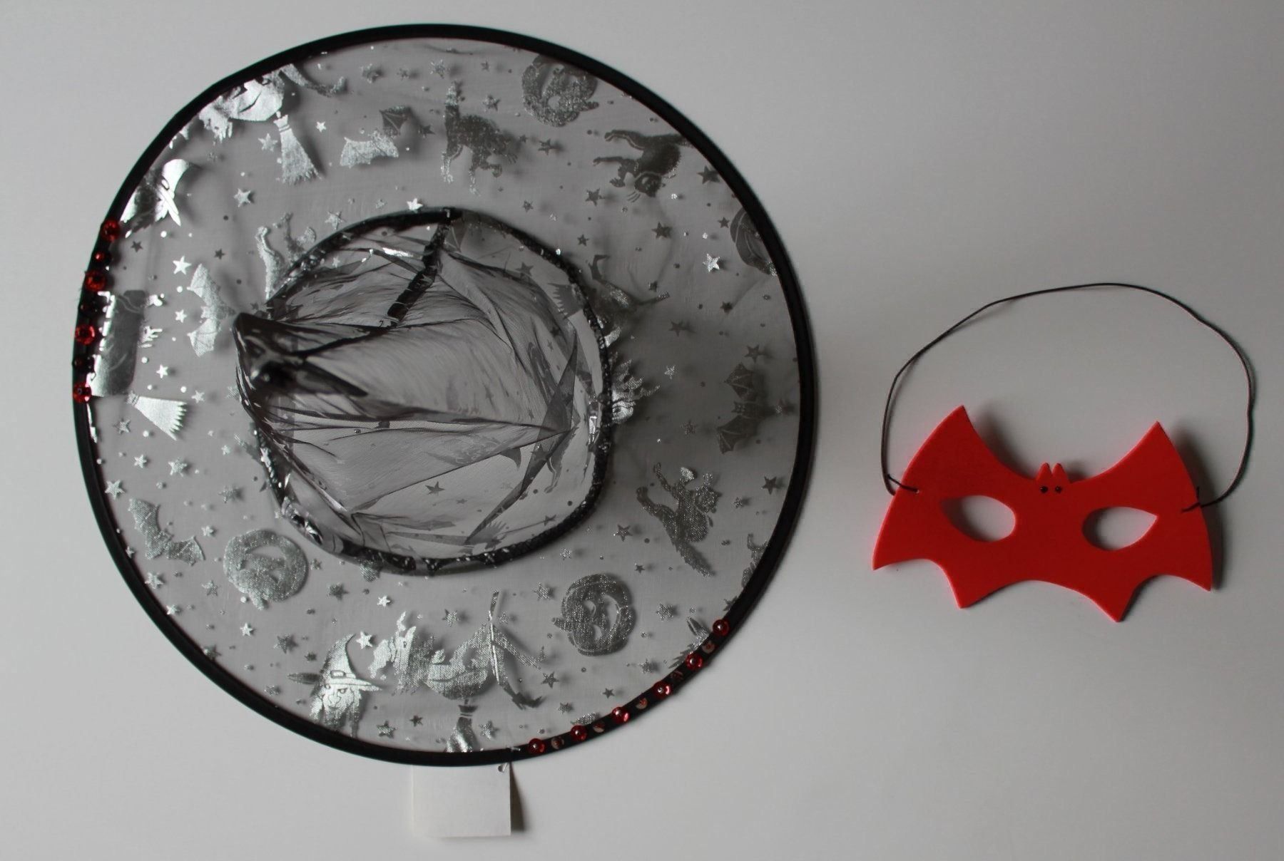 Kostüme: Costume sorcière / Hexe t. 7 - 10 ans – Gebraucht aus Peseux von CoolShoping 7