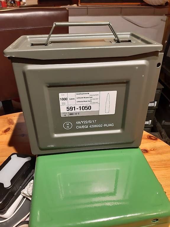 Equipement & pcs de rechange: Munitionskisten CH Armee Gp 90 – D'occasion à Konolfingen par ppm_q8m8