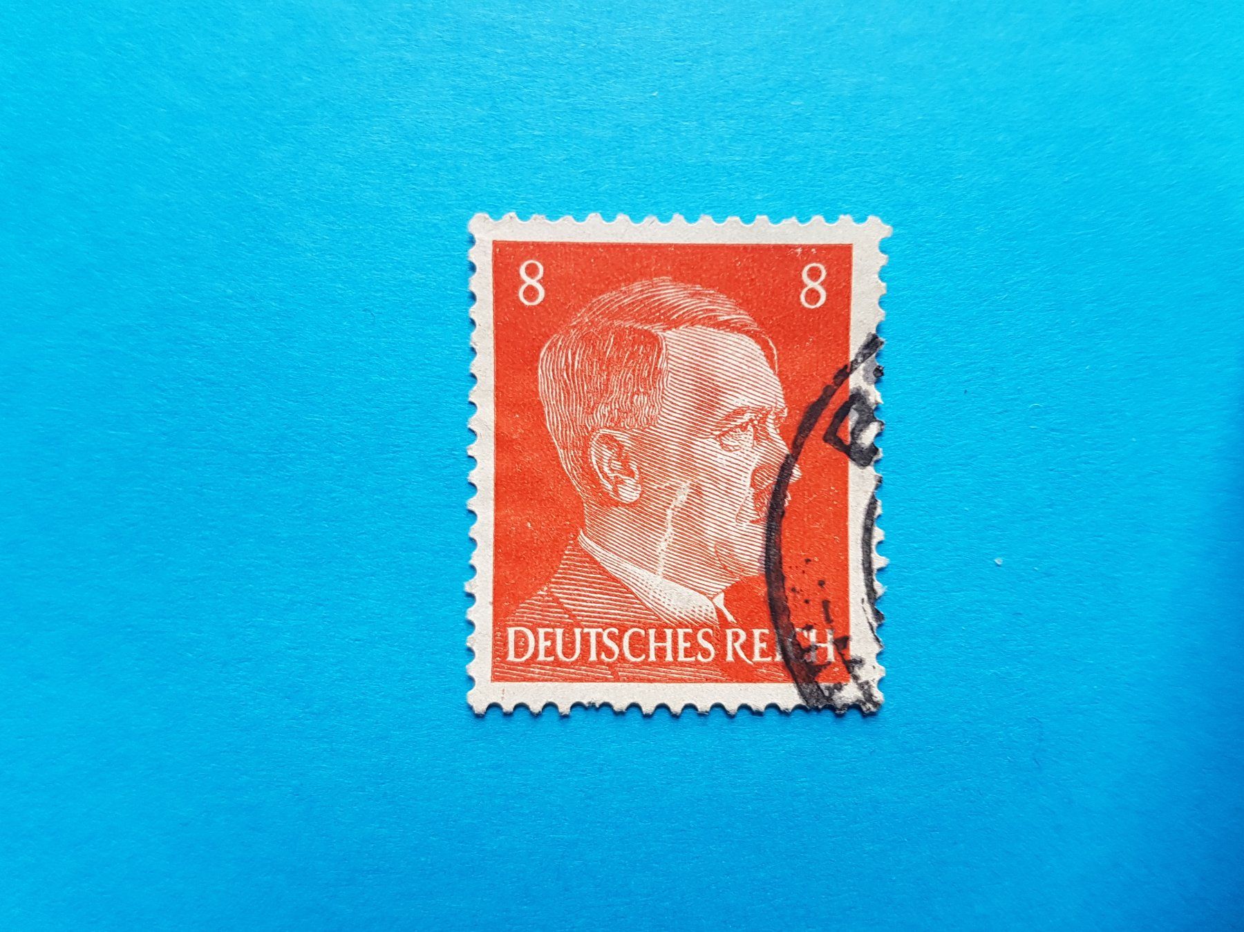 Tutti i francobolli: 8 Pfennig - DR - Hitler - 1941 – Usato da Reinach BL venduto da Dexy62