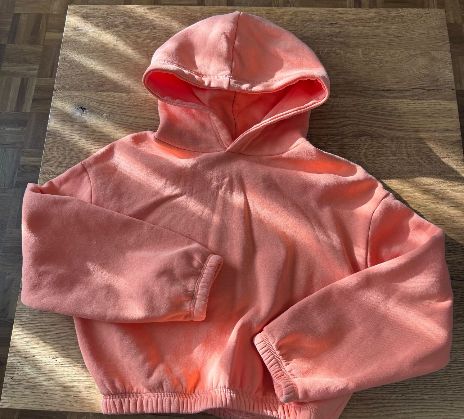 Zara Maglioni & Felpe: Zara Sweatshirts – Usato da Herzogenbuchsee venduto da zukerka