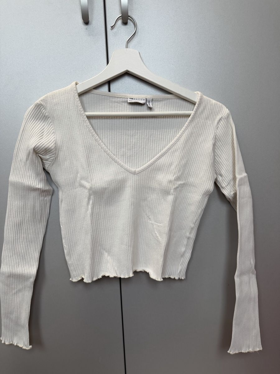 Asos Blusen: Langarm – Gebraucht aus Birmensdorf ZH von Samantha_07