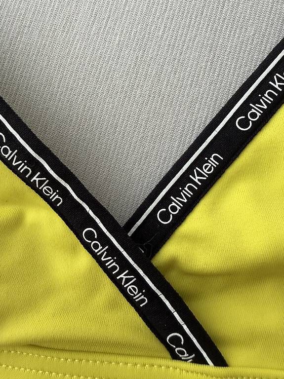 Maillots de bain & Bikinis: Calvin Klein Bikini Oberteil – D'occasion à Adliswil par Ursula8102 3