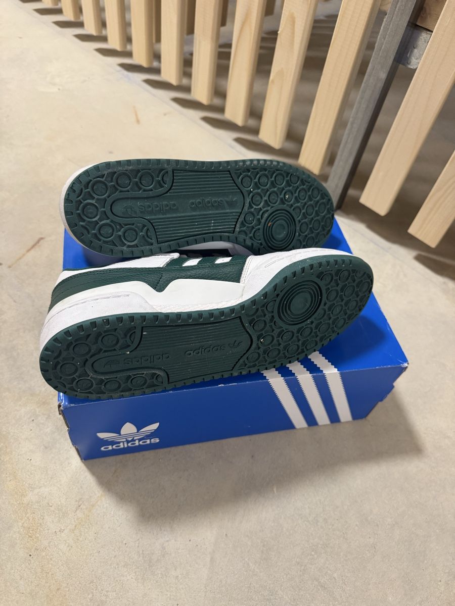 Adidas Herrenschuhe: Adidas Forum Low – Gebraucht aus Corgémont von bra_6txx 6