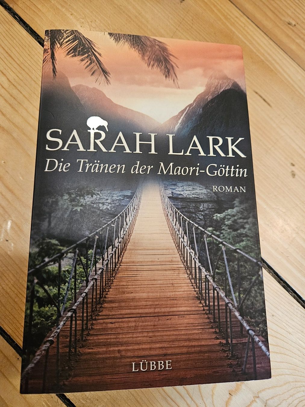 Libri: 3x Sarah Lark Bücher. – Usato da Winterthur venduto da rahelmedeaL 2
