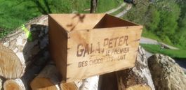 Antike Holzkiste Gala Peter Chocolat
