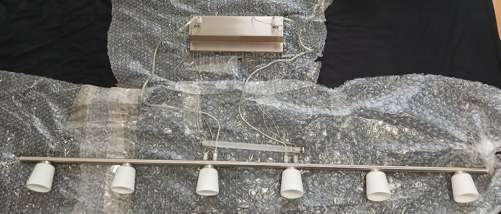 Lustres & lampes de plafonds: Deckenlampe / Esstischlampe / Hängelampe mit 6 Lampen – D'occasion à Luzern par 21v_76rs