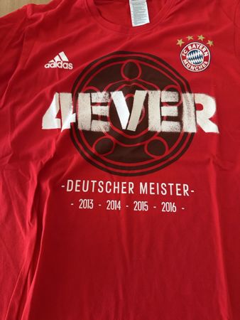 Adidas FC Bayern München T-Shirt Rot XL Deutscher Meister