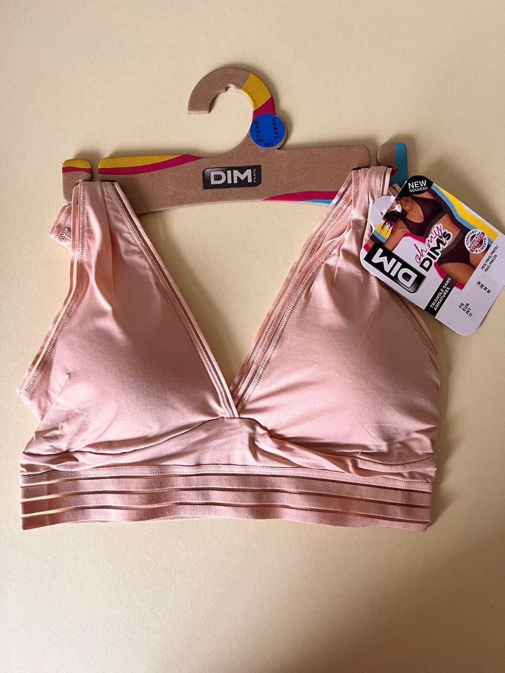 Dim Altra biancheria intima: DIM, Triangle-BH ohne Bügel, Grösse 38, Farbe Hellrosa – Nuovo e nell'imballaggio originale da Rudolfstetten venduto da gst_g7xl