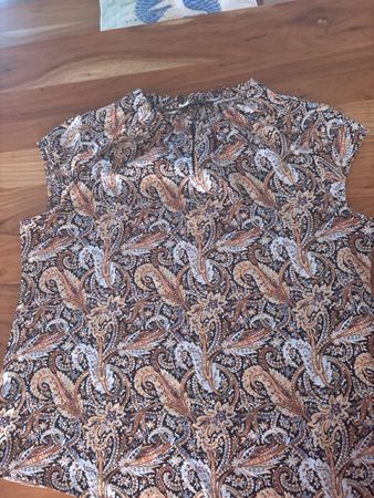 Bluse Damen Sommer Paisley Grösse 44 neuwertig