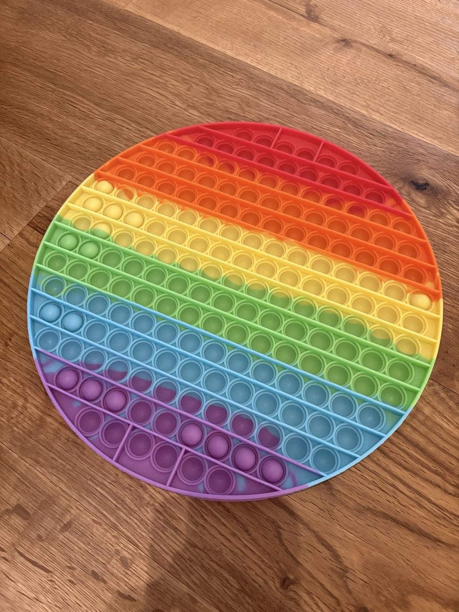 Giocattoli: Pop It Kreis Regenbogen gross – Usato da Kappel SO venduto da jandrissa 1