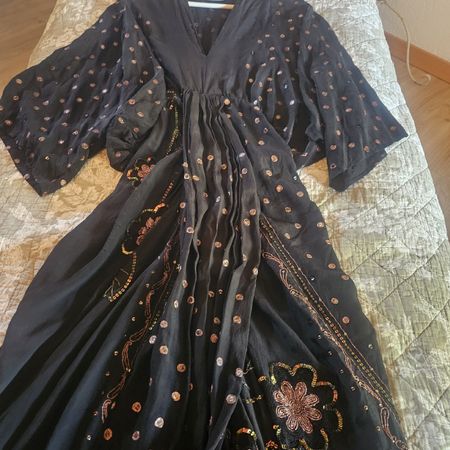 SISSELl EDELBO Kimono Kleid mit Pailletten 100% Seide/NEU