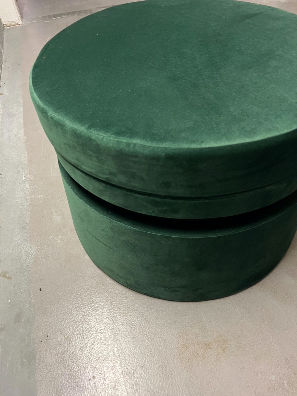 Sgabelli: Grüne Hocker von Henry Dean – Usato da Zürich venduto da RSO8005 3