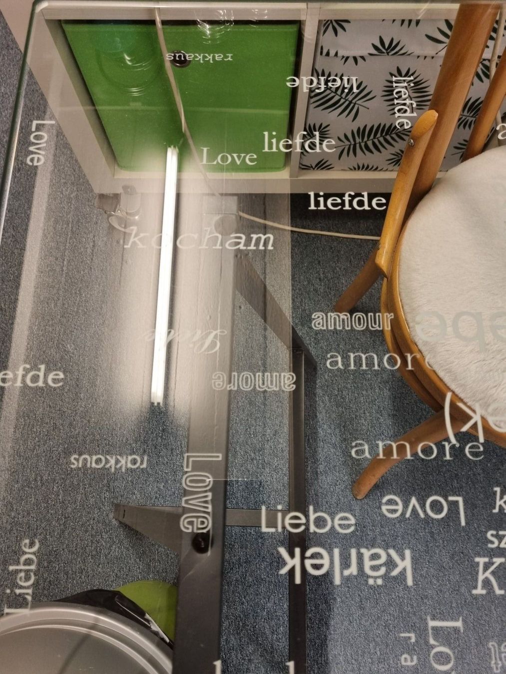 Ikea Tische: GLAS TISCH – Gebraucht aus Zofingen von Felpa 1
