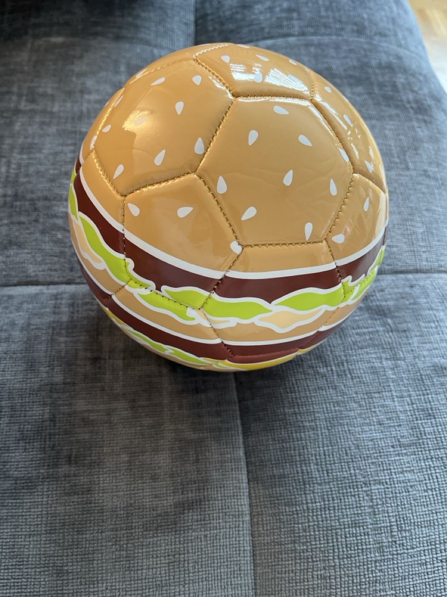 Bälle: BigMac Fussball Original – Neu (gemäss Beschreibung) aus Luzern von lb1_z78v