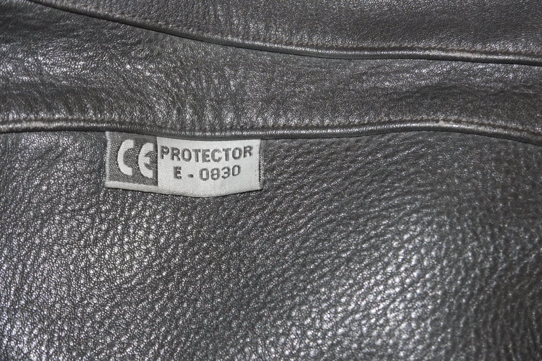 Held Vestes: Motorrad-Lederjacke – D'occasion à Erlach par Odoaker1 6
