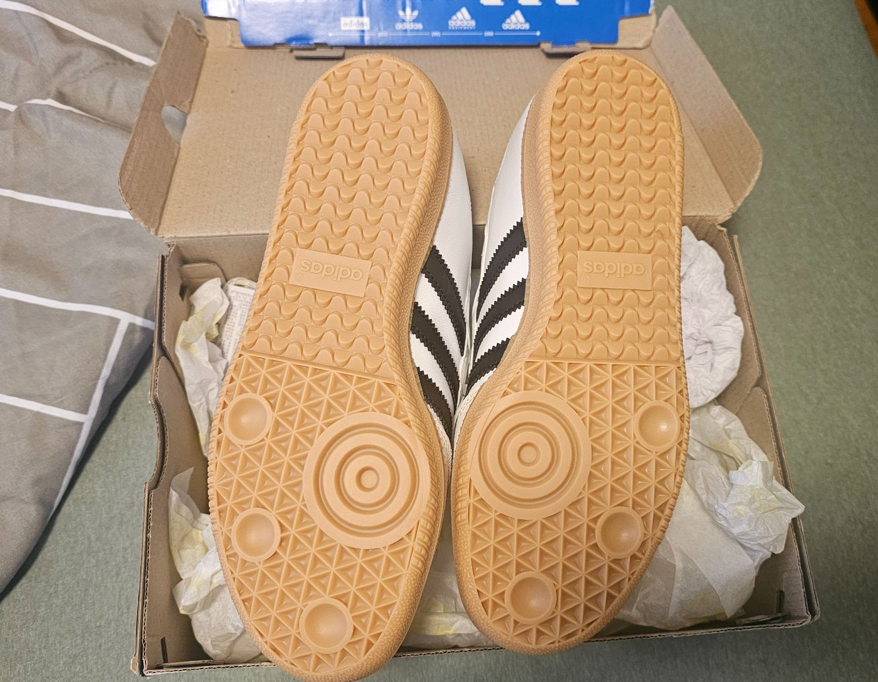 Adidas Damenschuhe: Adidas Samba Jane neuve – Neu und originalverpackt aus St-Prex von sebgav 1