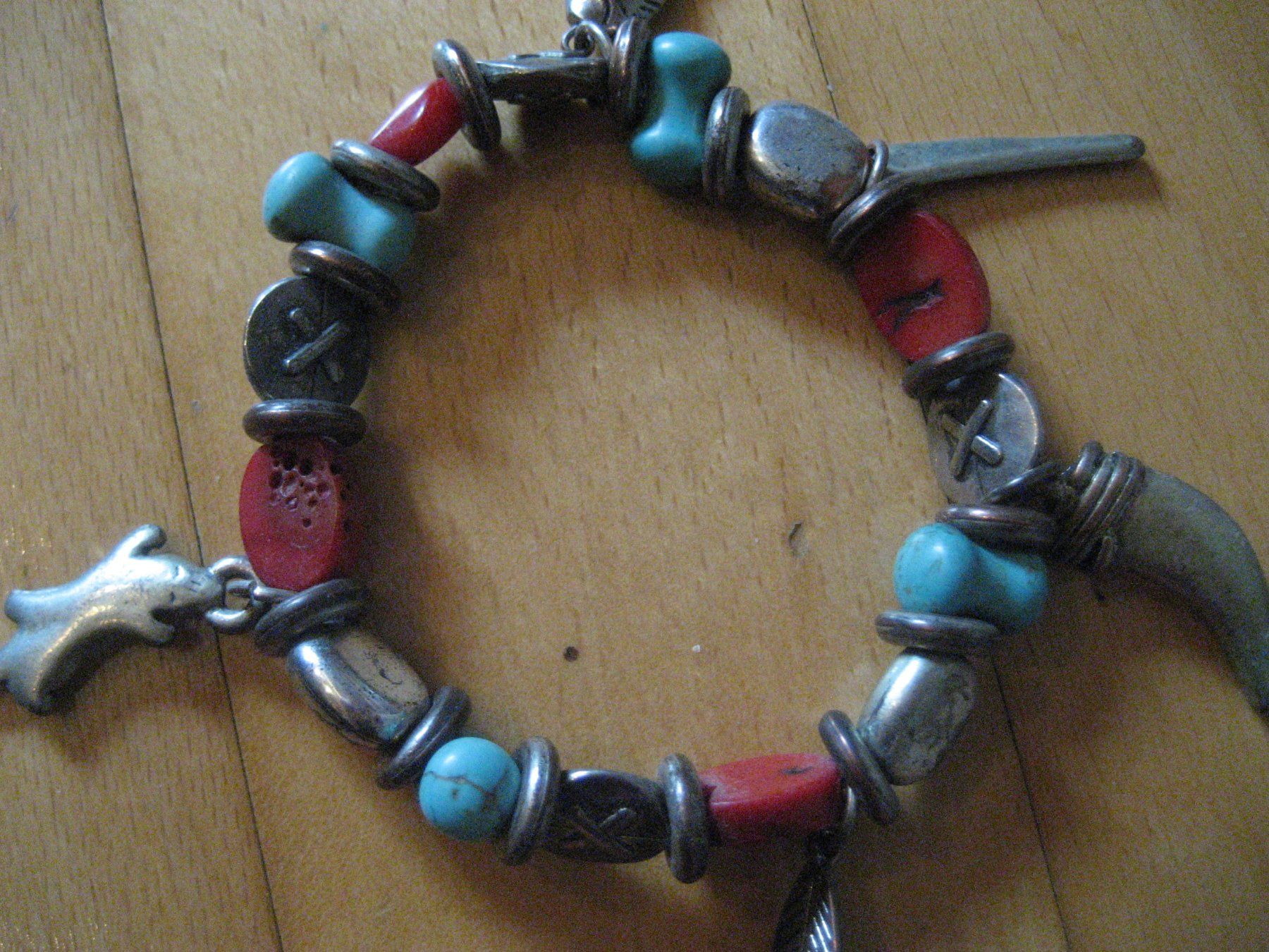 Bracciali & Braccialetti: Armband, 2 Stück – Usato da Unterengstringen venduto da Olifant4 1
