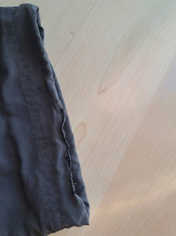 Pantaloni: Outdooehose 122 – Usato da Winterthur venduto da feehee 2