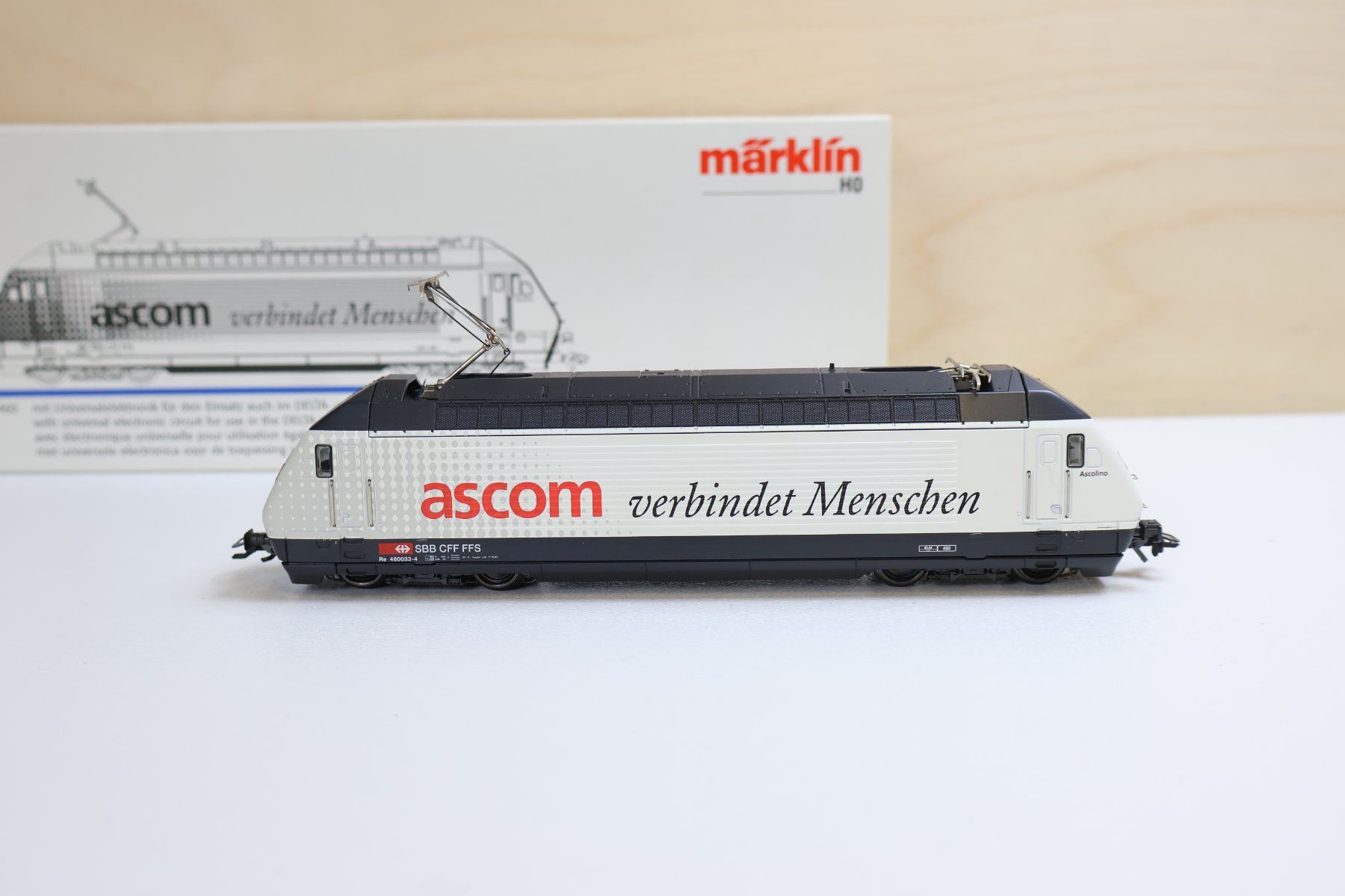Märklin Modellini di ferrovie: Märklin SBB Re 460 E-Lok "ascom" 34617 Digital - H0 – Usato da Winterthur venduto da Monstera 5
