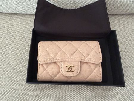 Chanel cardholder