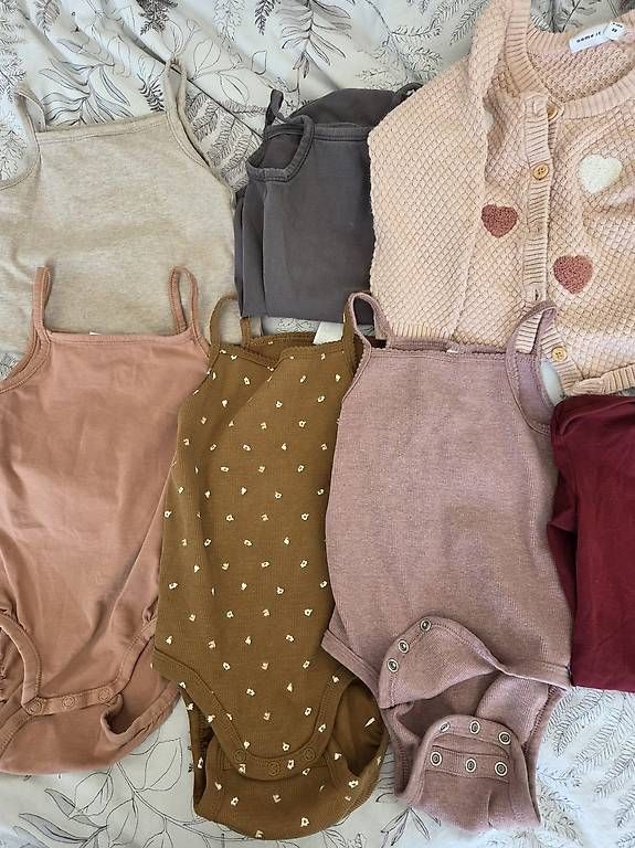 Lotti & Set di vestiti: Sommerpaket Mädchen 86 – Usato da Liestal venduto da Mimifee13