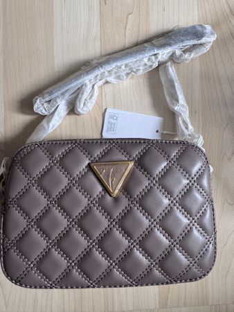 Guess Umhängetasche Giully dark taupe neu mit Etikett