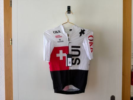 Assos Swiss Cycling RS Jersey Swiss 2025 Grösse S