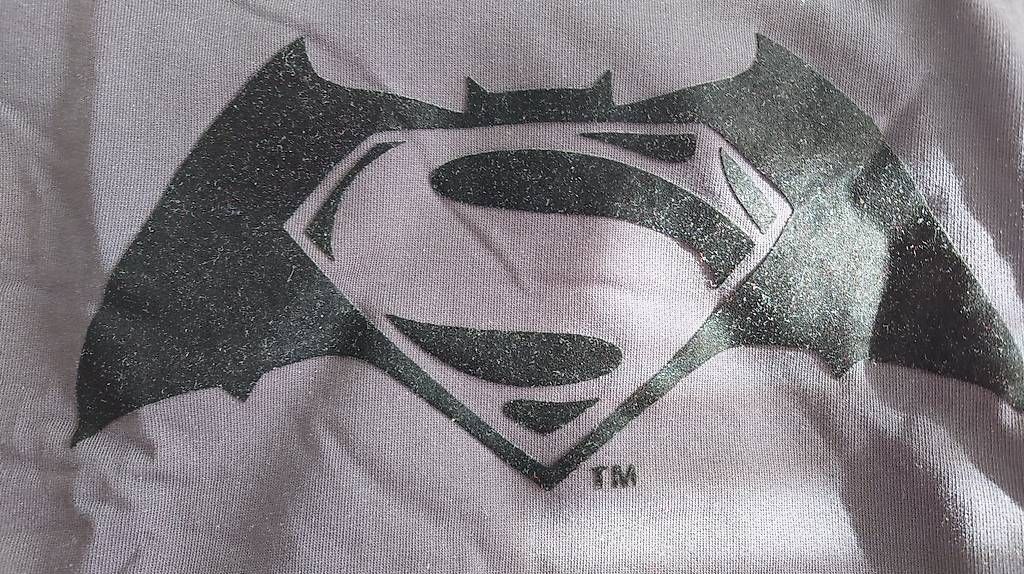Pulls & Sweat-shirts: Pull noir Batman v Superman XL – D'occasion à Cugy VD par Twinsen93 1