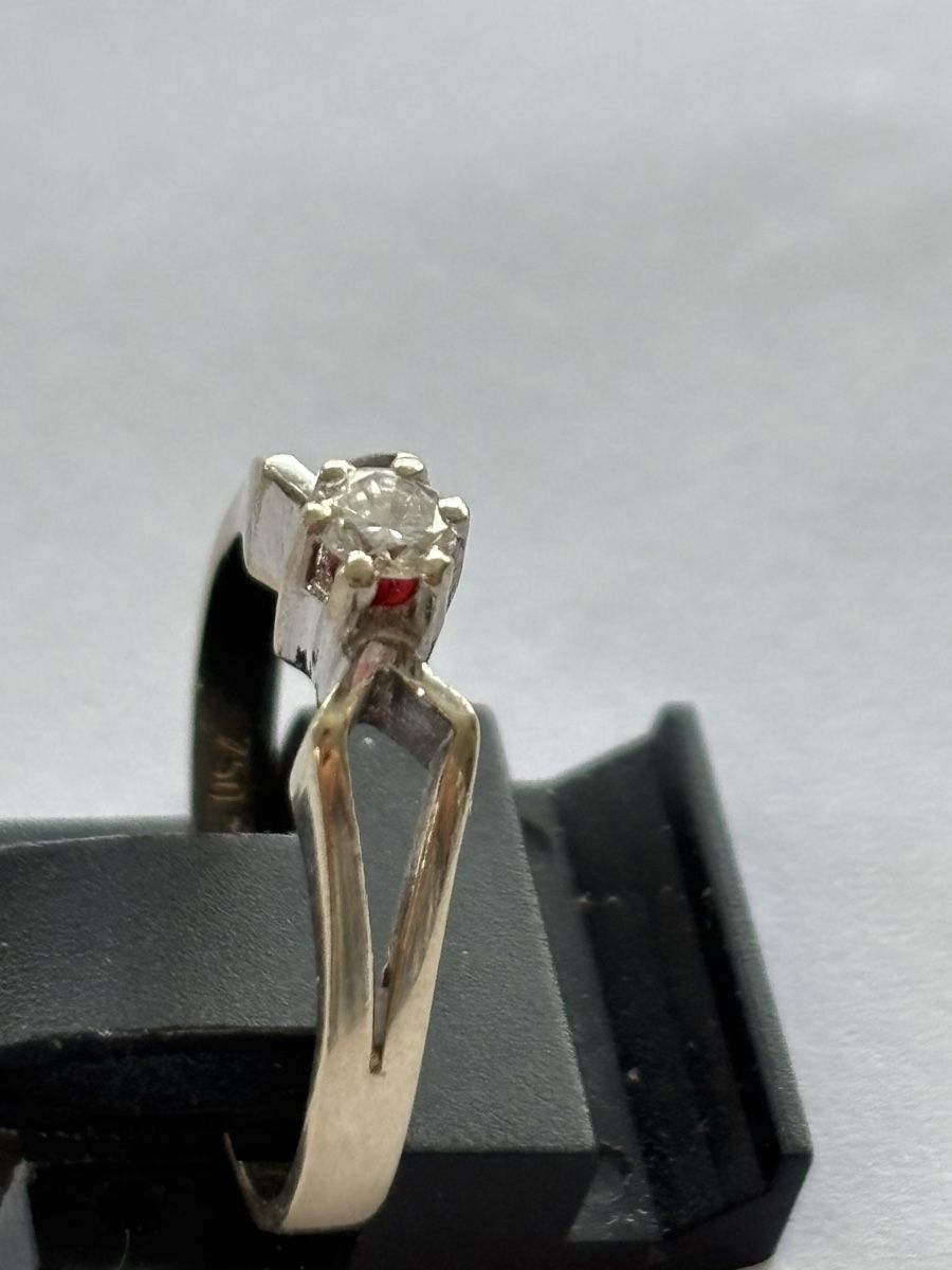 Anelli: Ring Weissgold / Diamant 18 Karat – Usato da Langnau am Albis venduto da flusspflege 3