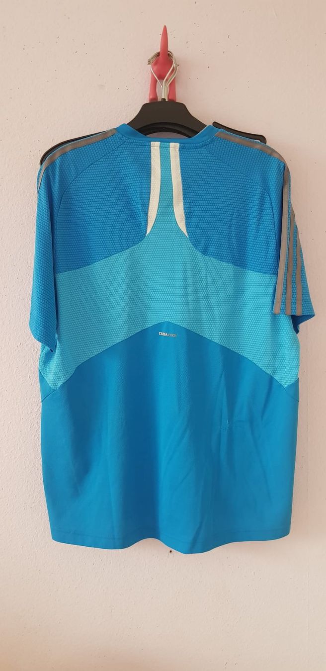 Adidas T-Shirts: Tshirt homme adidas bleu climacool taille L – Gebraucht aus Versoix von aline_b 1