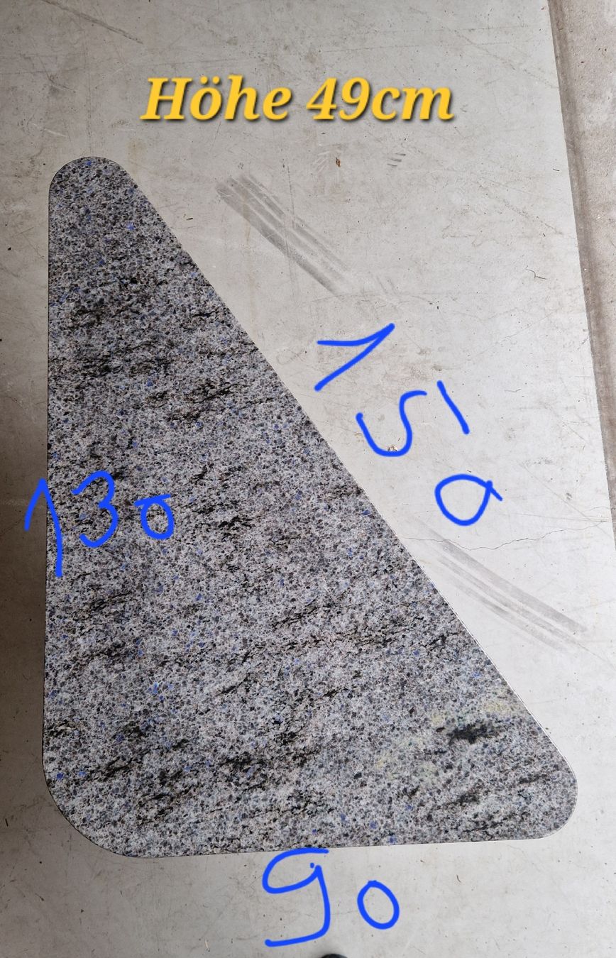 Pietre & tegole: Salontisch Granit – Usato da Langnau i. E. venduto da j64 1