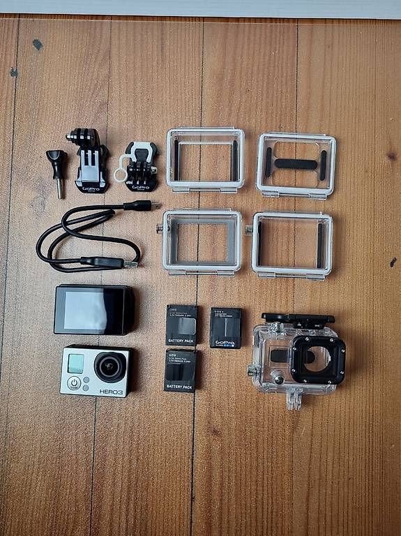 Action Cam: GoPro hero 3 + accessories – Usato da Pratteln venduto da dome159