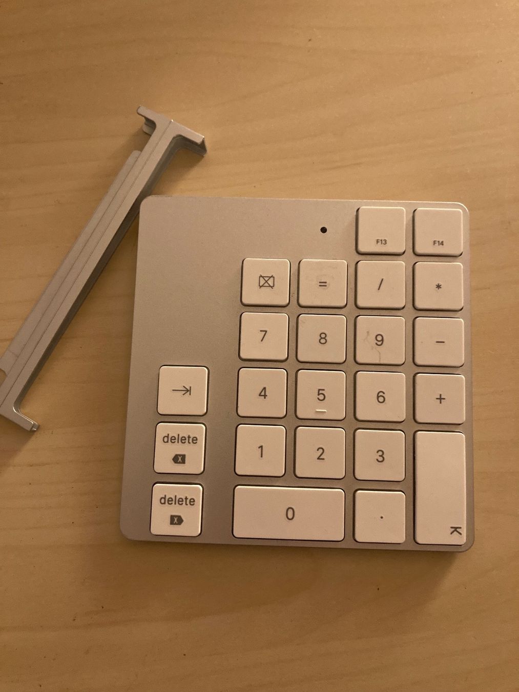 Tastiere: Bluetooth Keypad 2 – Nuovo (secondo la descrizione) da Rupperswil venduto da sige82 2