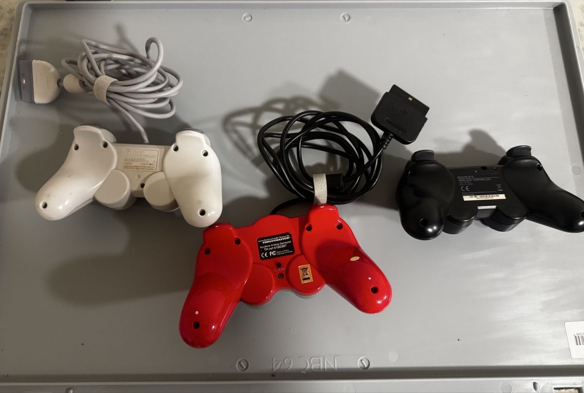 Manettes: 3er-Set PlayStation-Controller. – D'occasion à St. Gallen par dis_tpf2 1