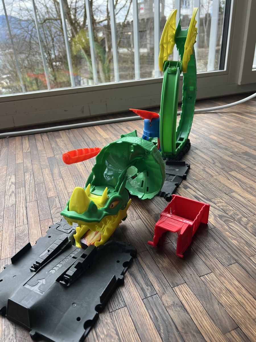 Hot Wheels Spielzeuge: Hot Wheels Bahn – Gebraucht aus luzern von Sim1 2