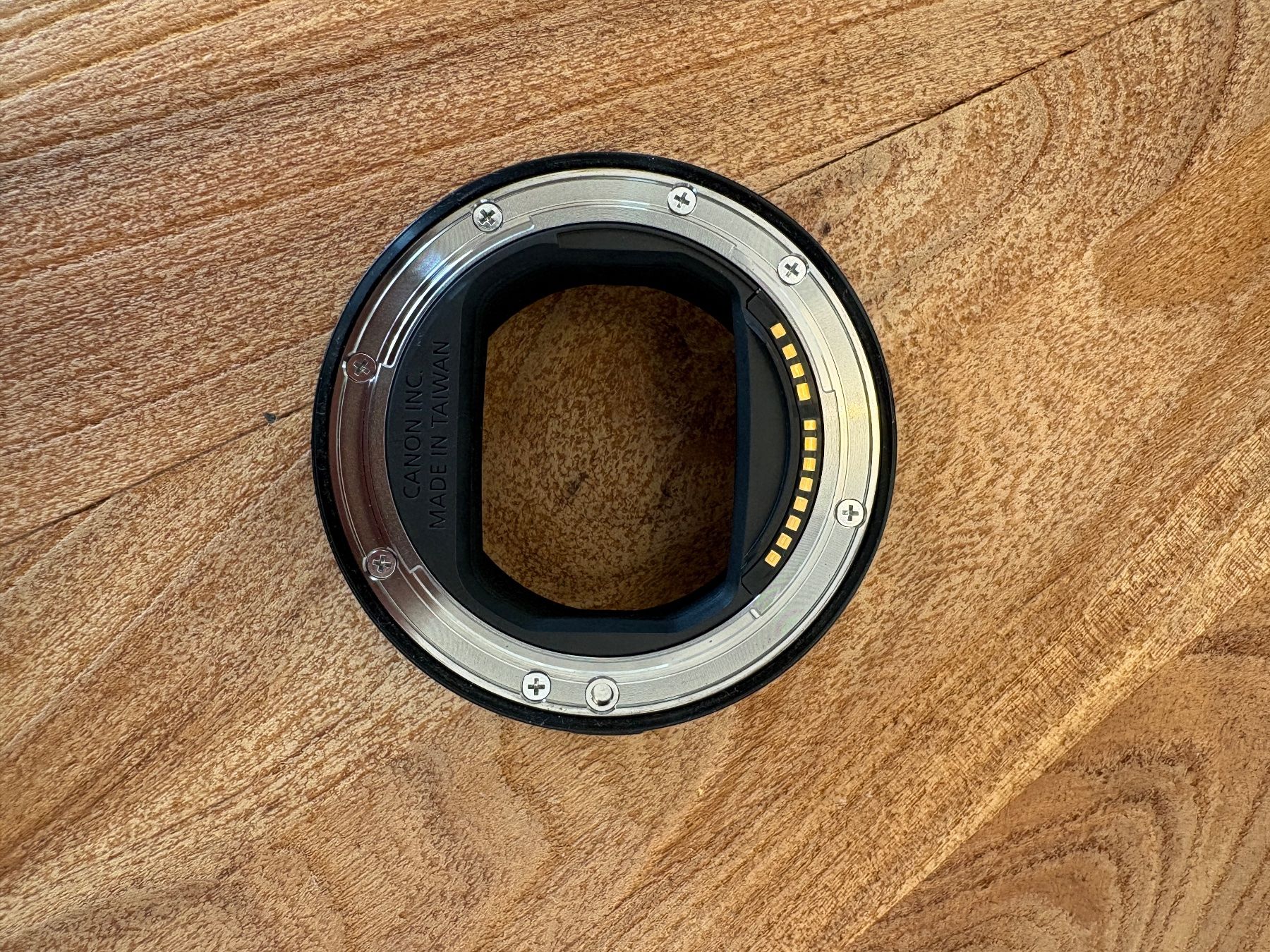 Canon Adaptateurs photo: CANON MOUNT ADAPTER EF-EOS R – D'occasion à Einigen par peaksnapper 3