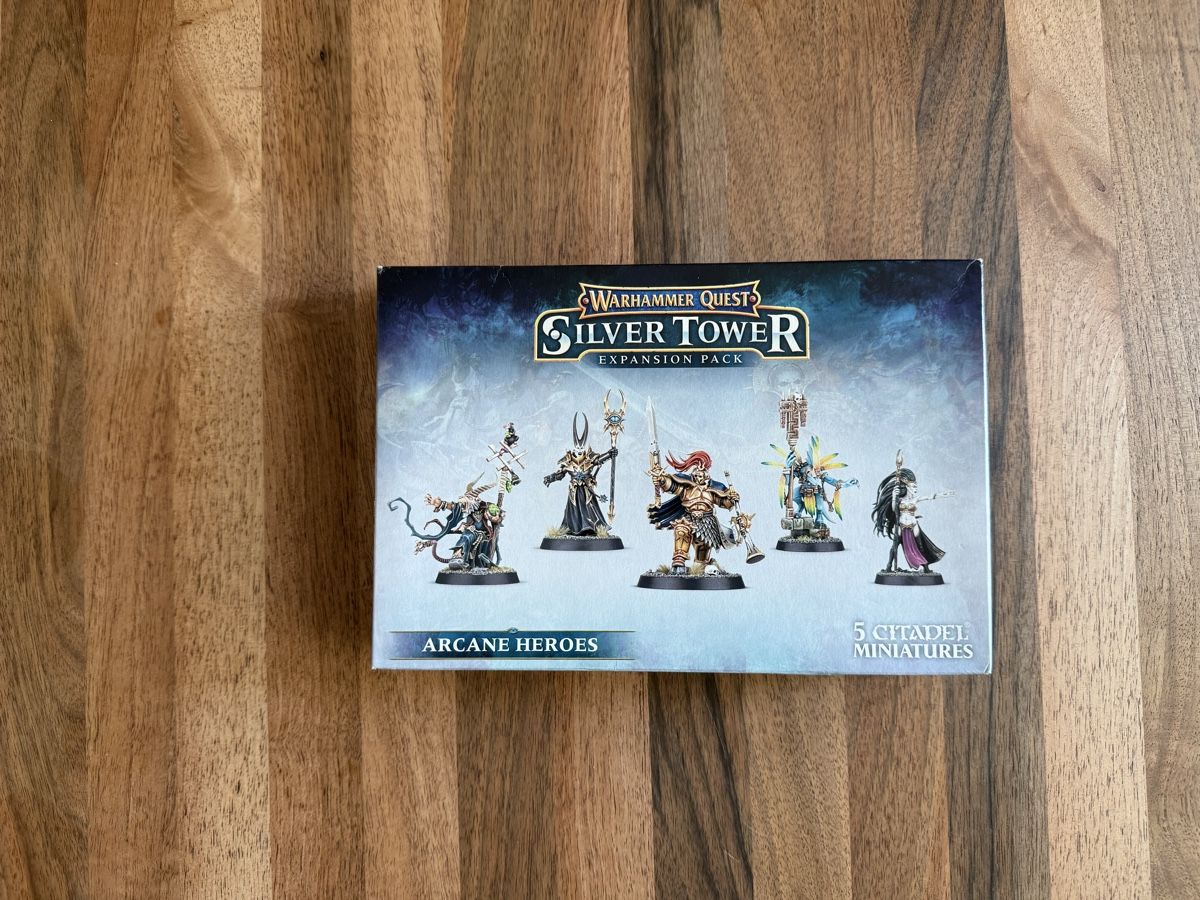 Jeux: ⁠Warhammer Quest: Silver Tower + Arcane Heroes Bundle – D'occasion à Zürich par cpthamandeggs 1