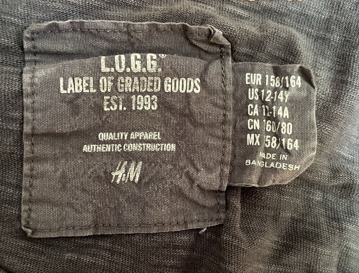 H&M T-shirts: LOGG T-Shirt Adventure – D'occasion à Himmelried par Lucas1212 3