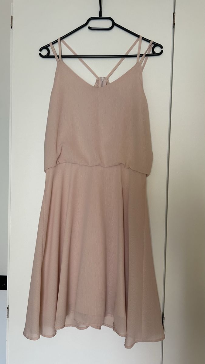 Robes: Kleid rosa, Grösse M – D'occasion à Frenkendorf par ana_h7dx 1
