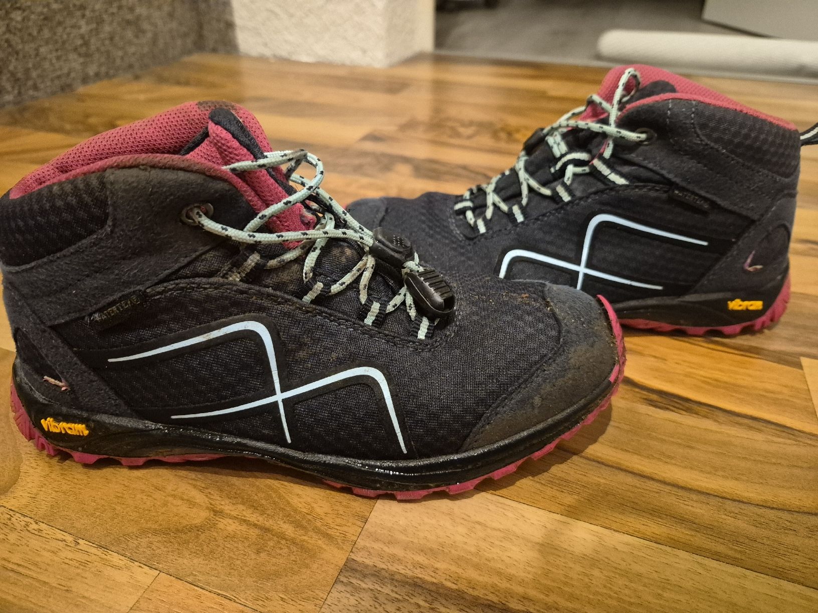 Herrenschuhe: Wanderschuhe Everest Gr 34  – Gebraucht aus Villigen von KaAn12 1