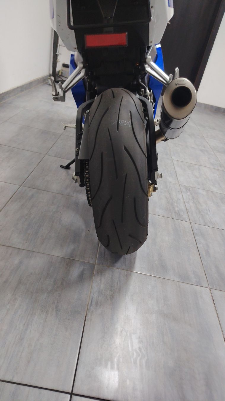 Suzuki Strada: Suzuki gsx-r 600 k5 – Usato da Thalwil venduto da do7_n6rl 5