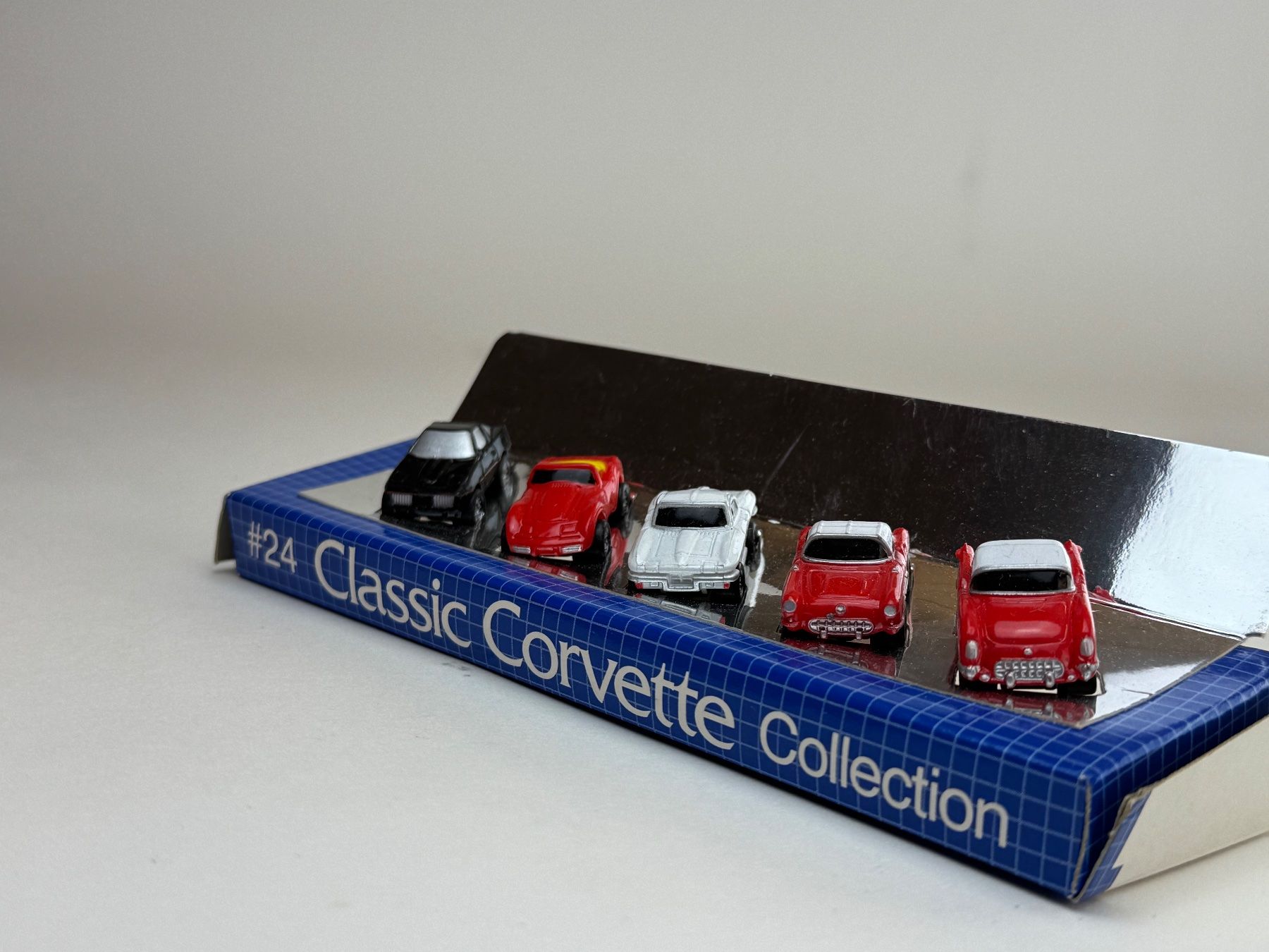 Modellini d'auto: CH- Microcars 5 x  Corvette Collection – Usato da Elm venduto da Wikmtz 1