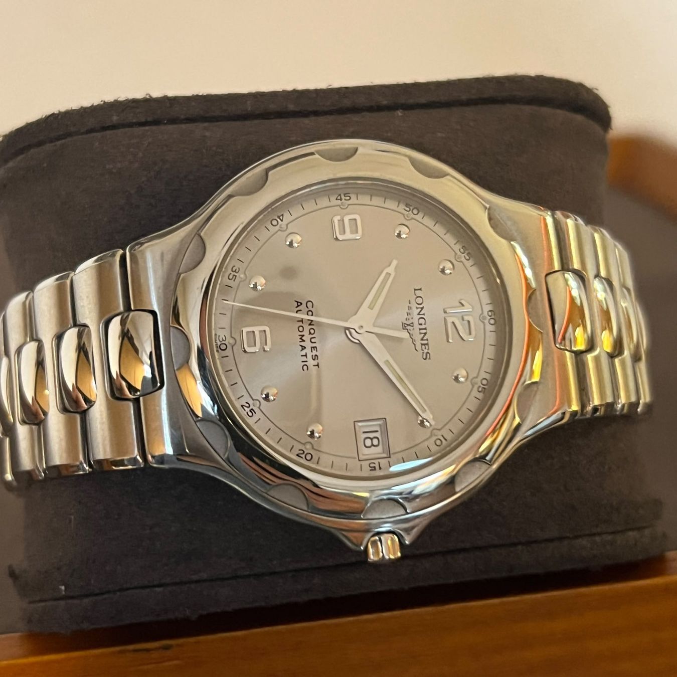 Longines Montres: Longines Conquest Automatic Date Silver Dial L1.634.4 – D'occasion à Carouge GE par Watchaser 6