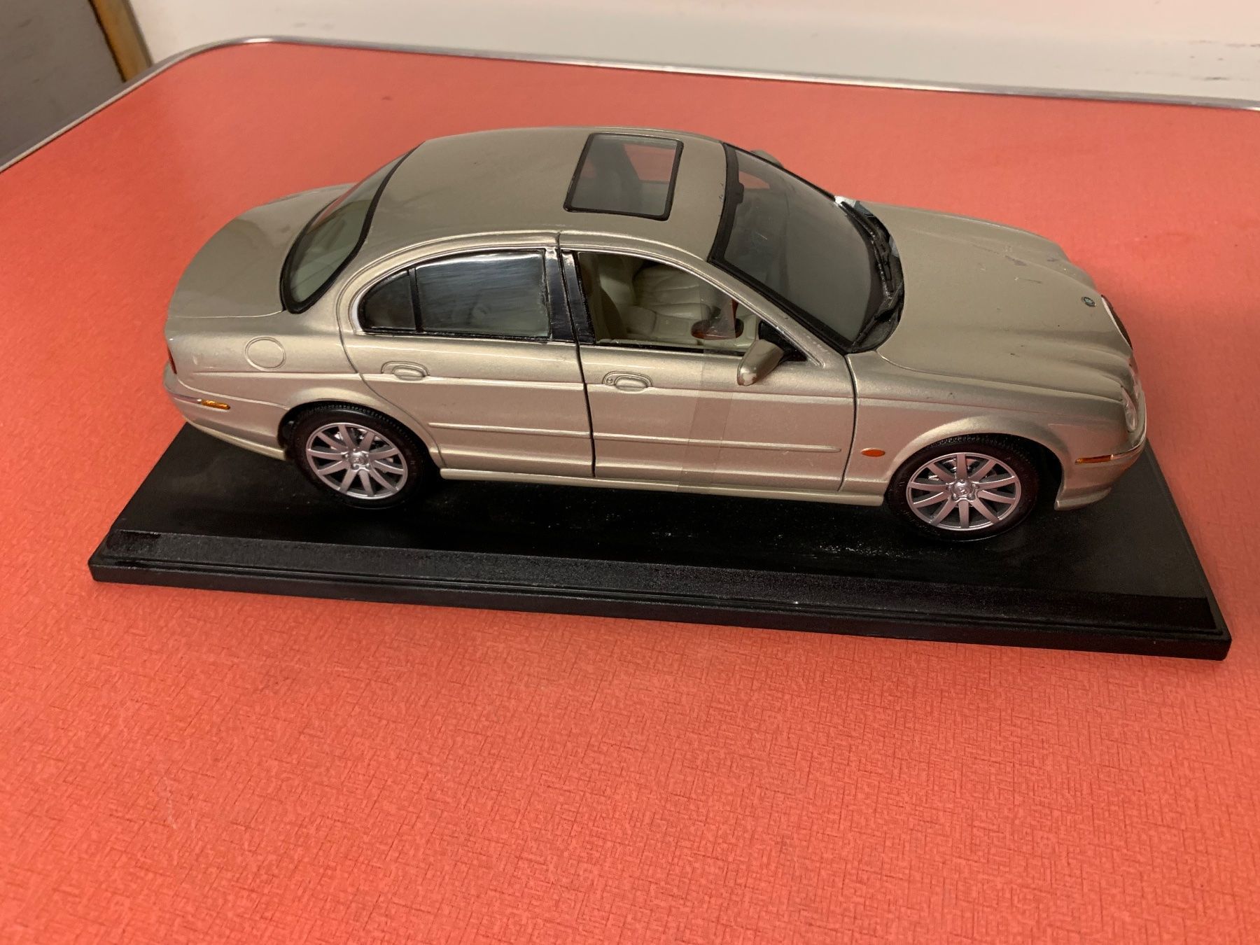 Jaguar Modellautos: Modellauto Jaguar S- Type 1999 – Gebraucht aus Lanzenhäusern von vic63 1