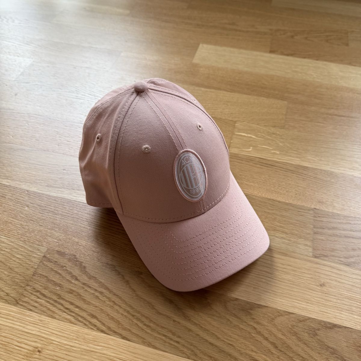 New Era Copricapi, berretti & cappellini: Originale AC Mailand Cap/Kappe, Baseball, Rosa, Top! – Nuovo (secondo la descrizione) da St. Gallen venduto da phi_9wrm
